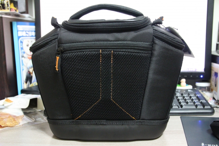 Case Logic SLRC-202 攝影包 開箱