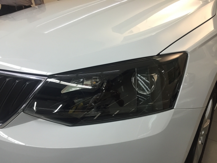 [開箱]-簡單開箱-FABIA-1.2-TSI-月光白