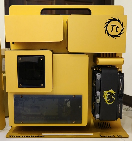 [MOD]Thermaltake - Level 10(黑金)
