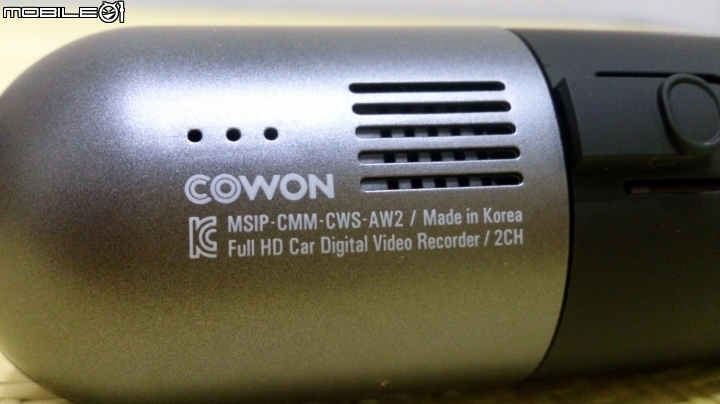 [開箱]Cowon AW2 小巧，前鏡+後鏡個別1080P!...