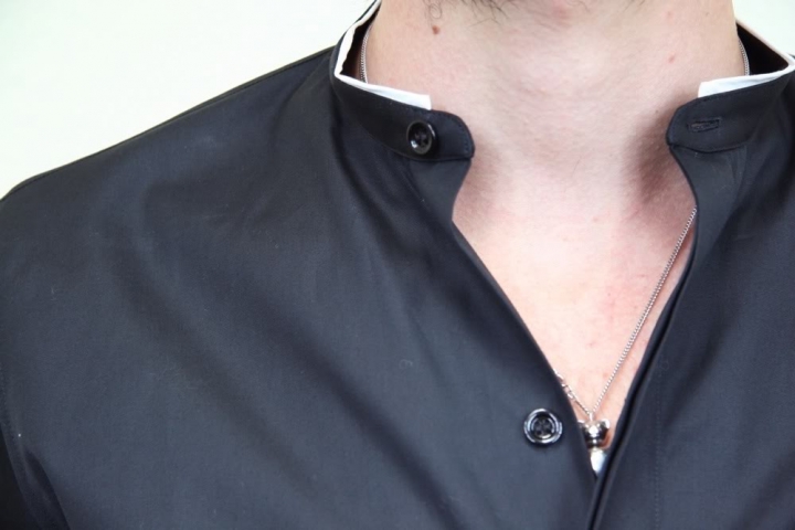 [求助]SS07 Dior Homme Priest Collar Dress Shirt Hedi Slimane