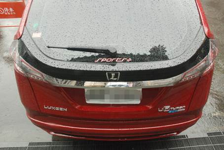 大雨澆不熄我過火的熱情！U6 SPORT新車求好運