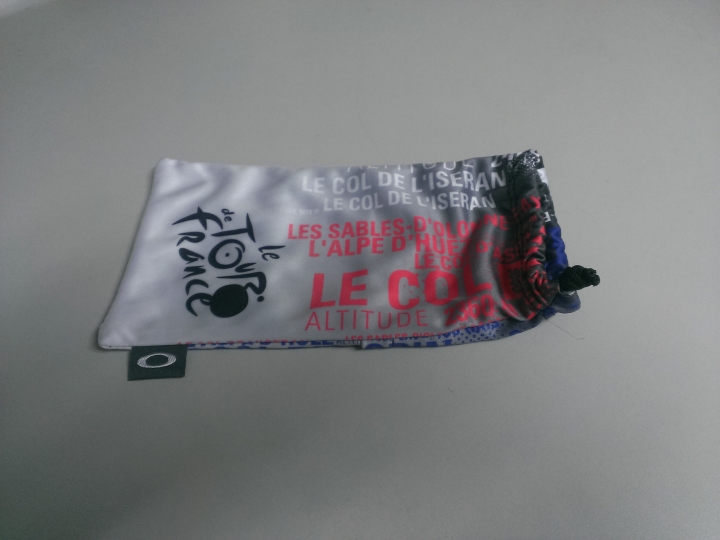 Oakley Jawbreaker 環法聯名款風鏡開箱文