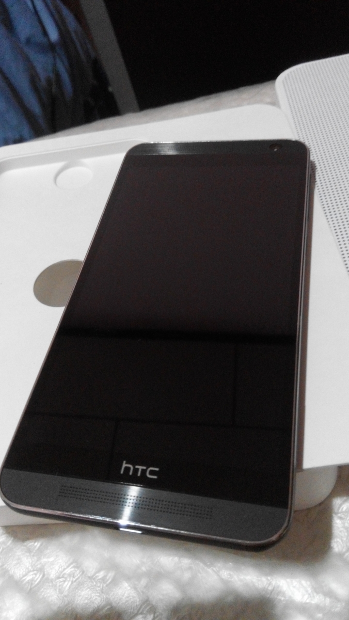 簡易開箱E9+
