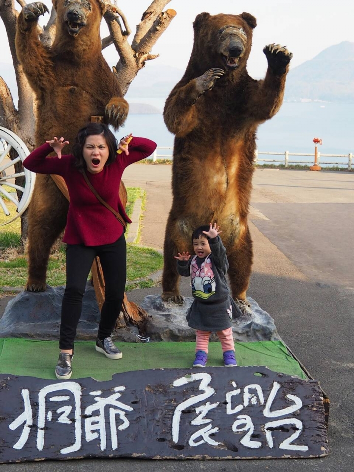 麻煩神大!可以幫我把腳修細一點!!不是我女兒