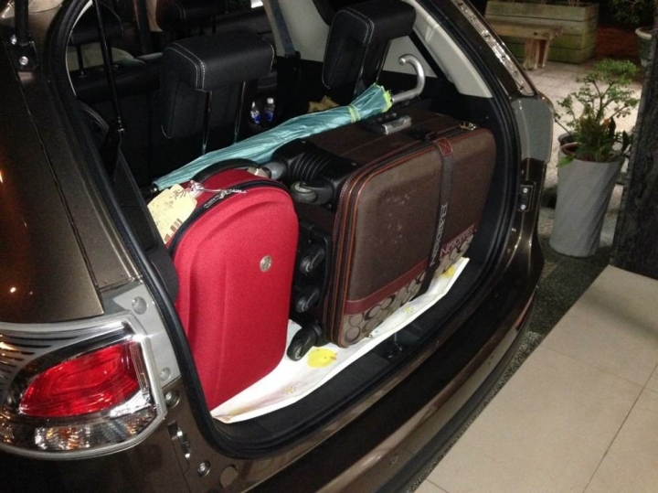 第一次買休旅車，換我來開箱OUTLANDER 7人座尊榮型