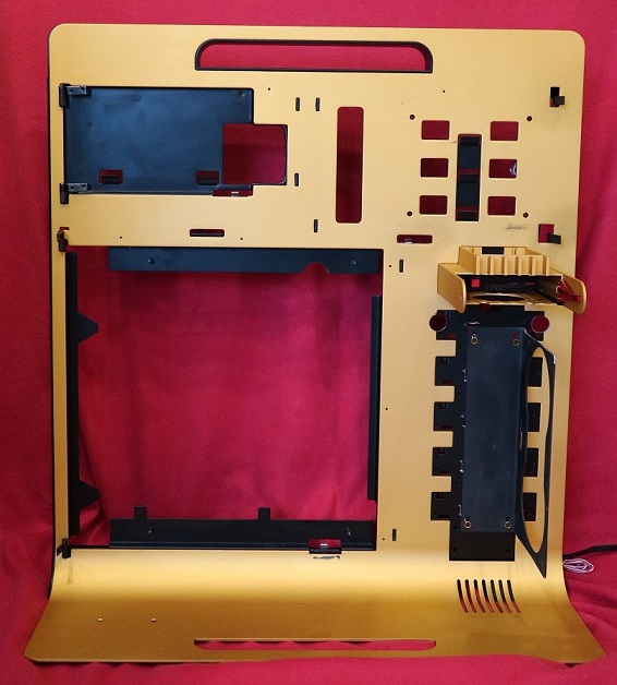 [MOD]Thermaltake - Level 10(黑金)