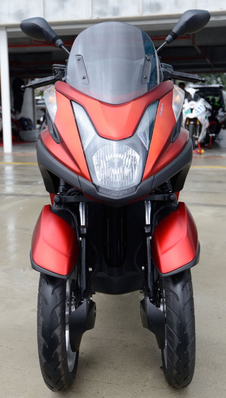 YAMAHA TRICITY 125 靜態外觀照