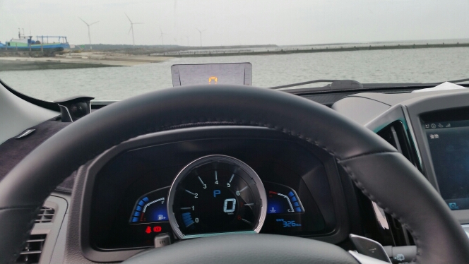 U6 2.0頂級Eco 新車300多公里油耗表現