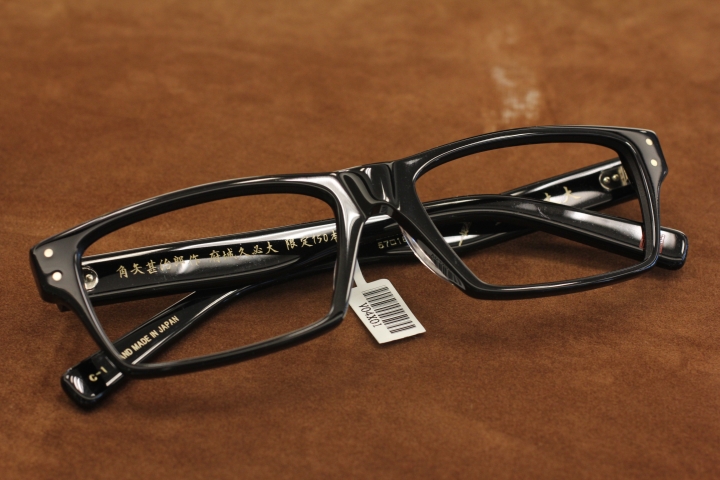 驚豔！角矢甚治郎作手工眼鏡 破天荒台灣府城【武聖大丈夫】150本限定版