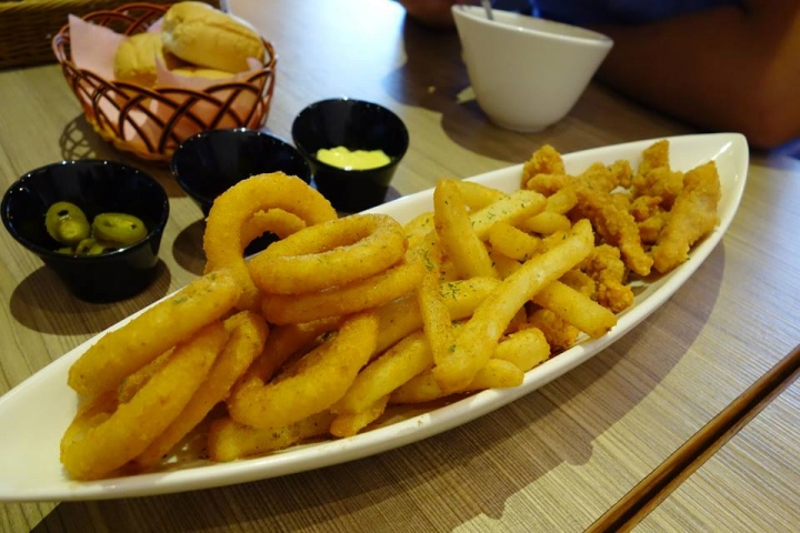 [餐廳](中壢)靠近中壢高中的Bison牛排館