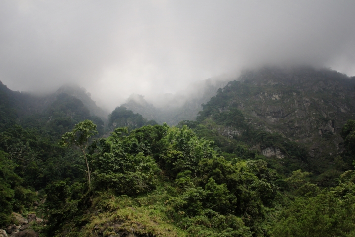 嘉南雲峰下豐山石盤谷單車O型環線