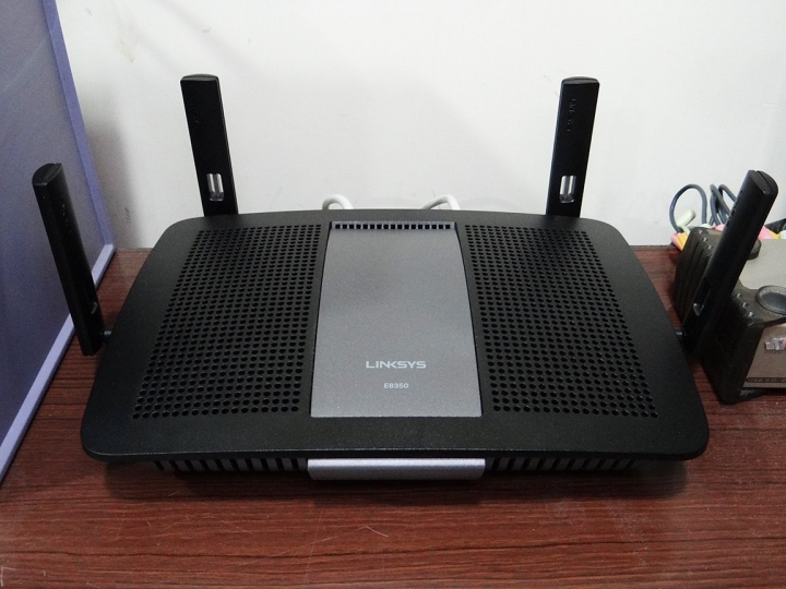 [music] NETGEAR Nighthawk X6 R8000 開箱