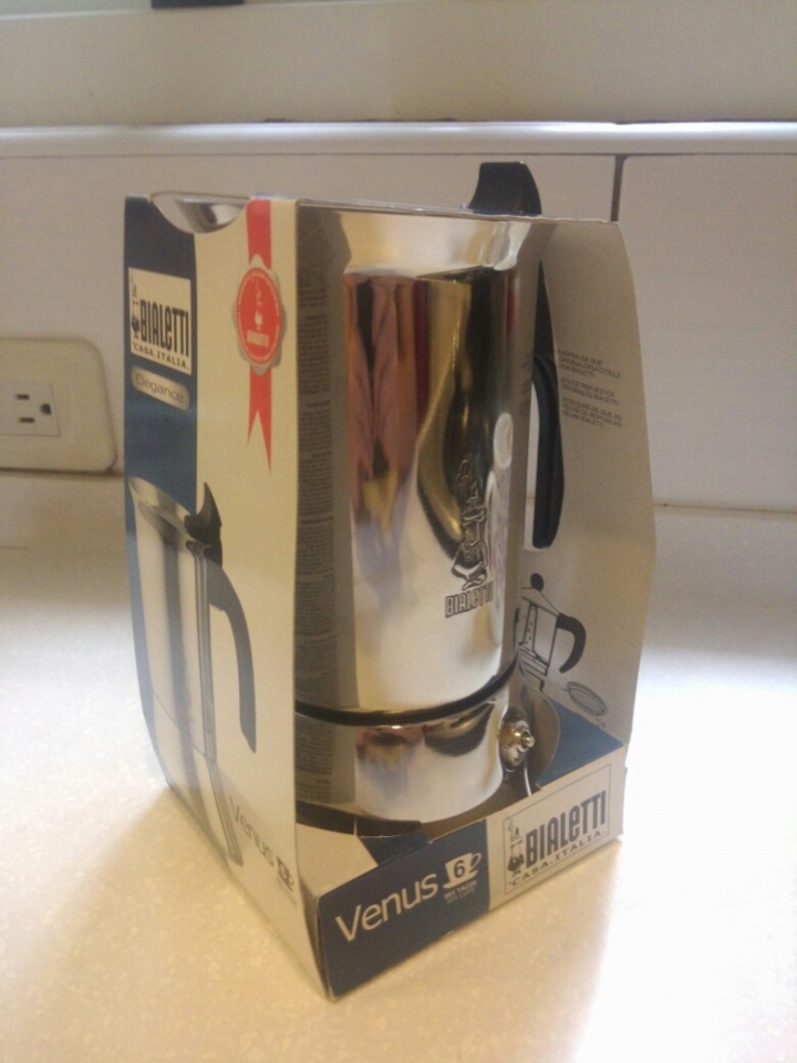 大潤發bialetti Venus 6杯份摩卡壺只有890元