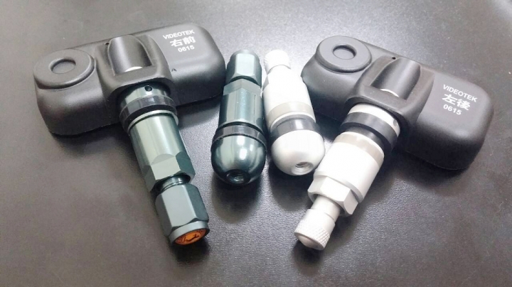Peugeot 306 7J DG六幅框+維迪歐胎內式胎壓偵測(SAFE101)分享