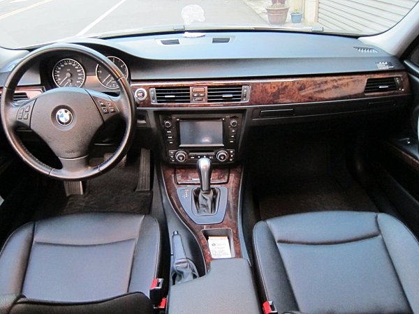 請教各位神人 2007.01 年的 E90, 320d要不要回原廠作軟體升級的動作