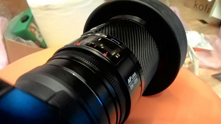 簡單幫你的minolta 28-135加遮光罩