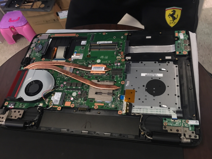 ASUS電競系列筆電17.3吋 G771JW 開箱分享