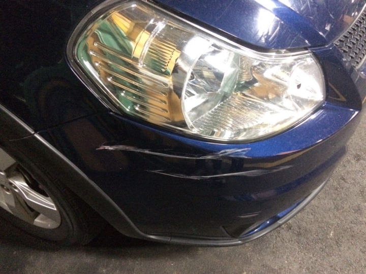 SUZUKI  SX4 請問前保險桿整組換新要多少錢? 位在台中
