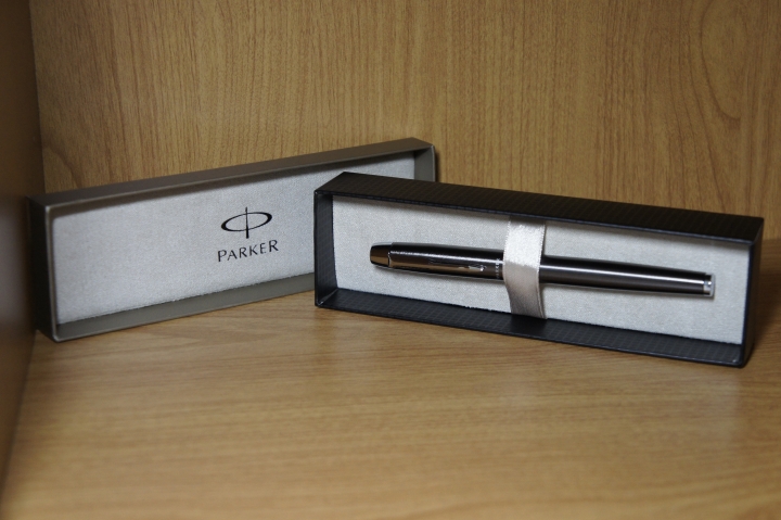[開箱]Parker IM rollerball pen，平價也能擁有的好選擇!