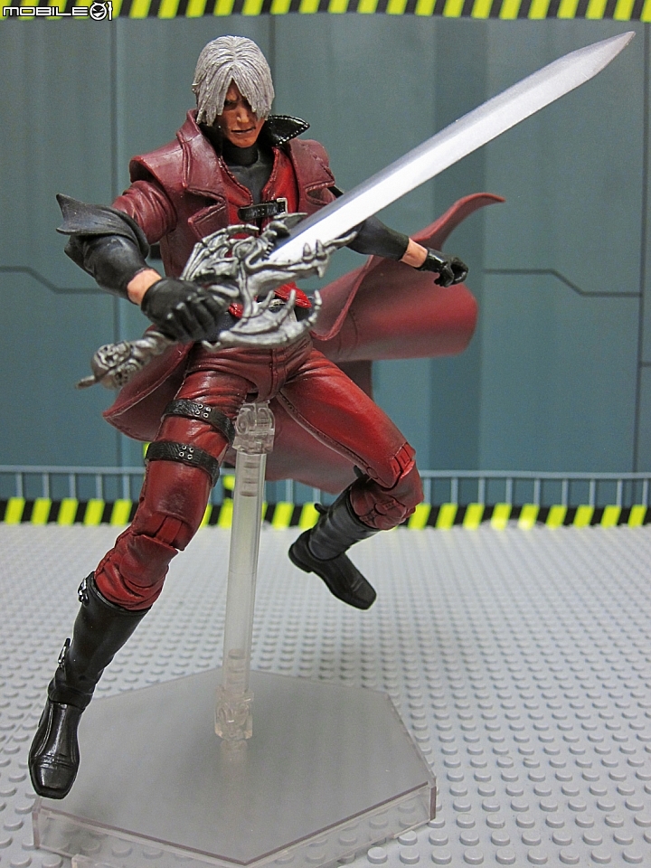 NECA《惡魔獵人》但丁不專業開箱文