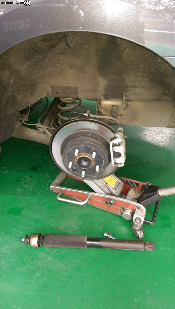 [分享] Nissan Super Sentra 改裝BC避震器 型式:BR TYPE (RS series) 不專業開箱