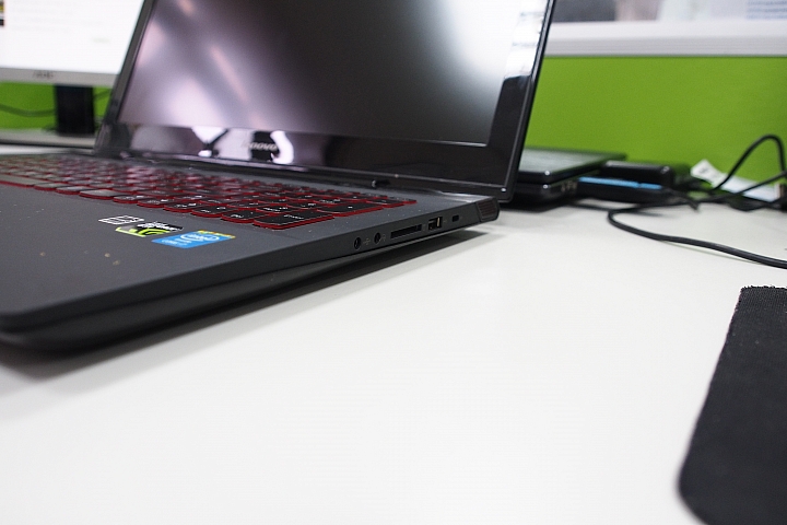 Lenovo聯想Y50-70筆電開箱加大亂鬥