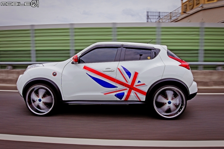 我的NISSAN JUKE 台74潭子段動態追焦-照片分享