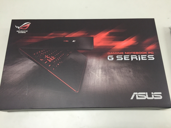 ASUS電競系列筆電17.3吋 G771JW 開箱分享