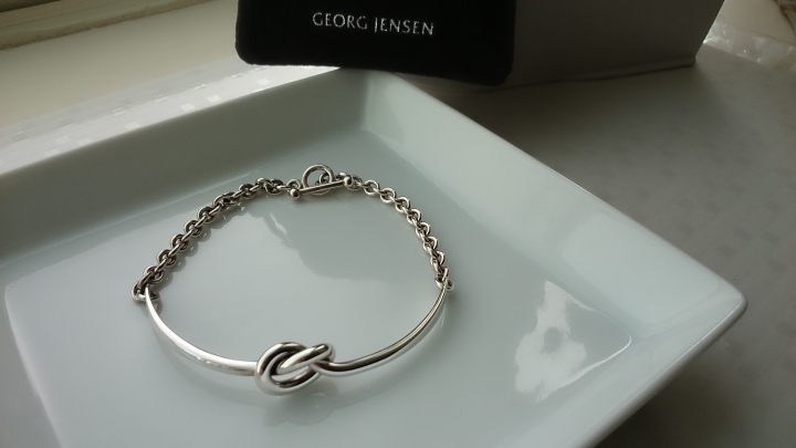 georg jensen 變現上專櫃之一去不回新台幣 881