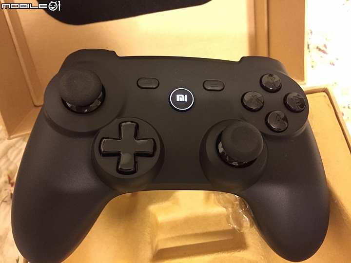 小米藍芽手柄開箱與PC GTA5配對成功