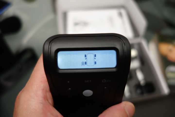 衝了衝了 ~ 維迪歐胎壓偵測器 SAFE101 ( 胎內型 ) 開箱