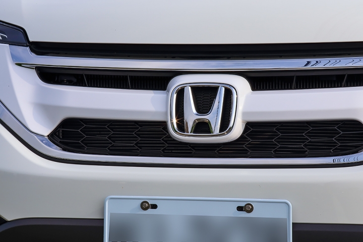 【簡單開箱】2015 HONDA CR-V 2.4VTi-S 開箱_新增1000km保養及油耗分享