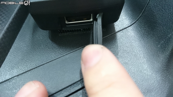 今天終於去裝了FOXEYE GC1 覺得施工技術很重要