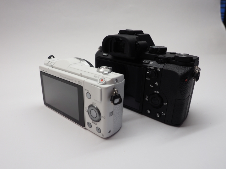 新舊世代的交替 - Sony α7II & α5100 雙機開箱 / 五機集結