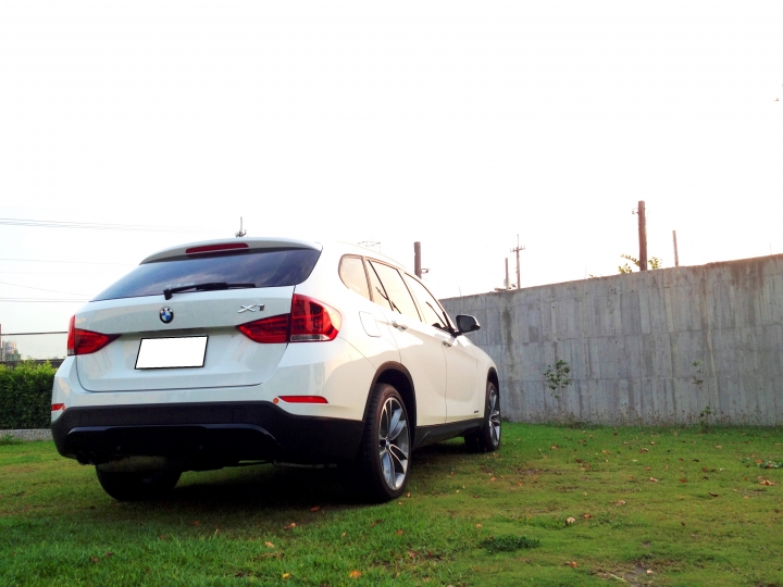 BMW X1 sDrive 20i Sport Line 開箱暨感謝文