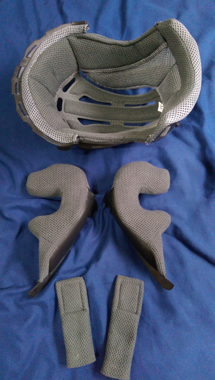 Lubro Air Tech 3/4安全帽開箱...