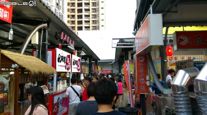 台中大里新夜市散步遊