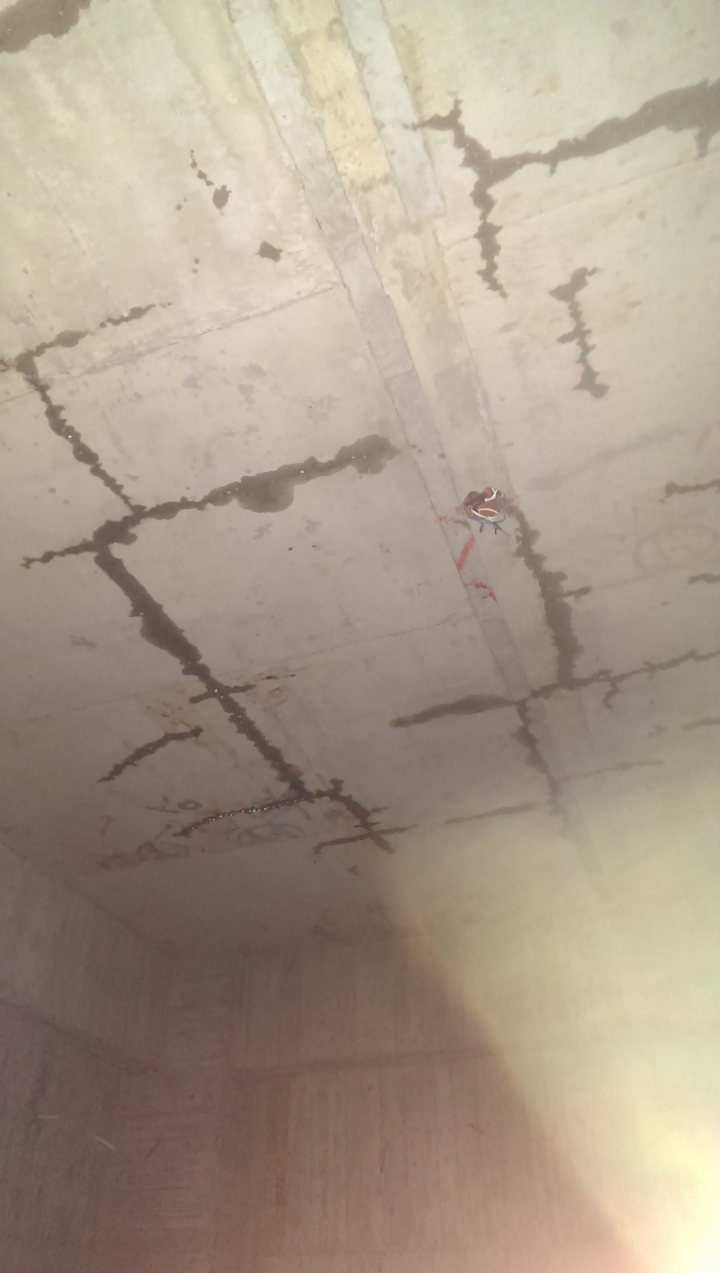 懇求建商，建築師等，給意見---跪求