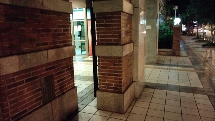 HTC E9+ 夜拍效果不錯