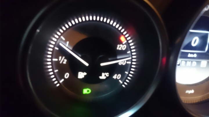 W204 C250疑問