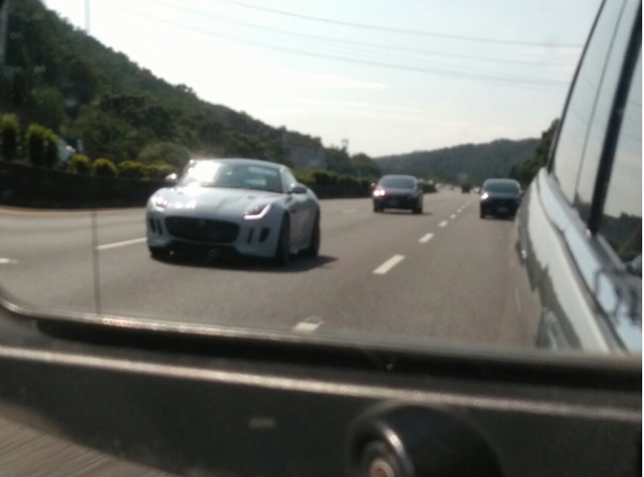 請問這是什麼車