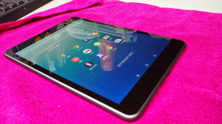 Nokia N1 黑灰色「開箱文」
