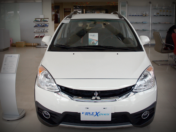 居然在三菱汽車營業所遇到憲哥【 OUTLANDER 兩天一夜體驗行 】