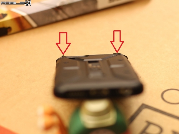 【大俠分享】：UAG 保護殼，讓 iphone6 從此不再怕摔機 ~