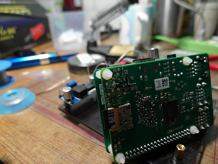 動手術Raspberry Pi 2及HifiBerry Digi+