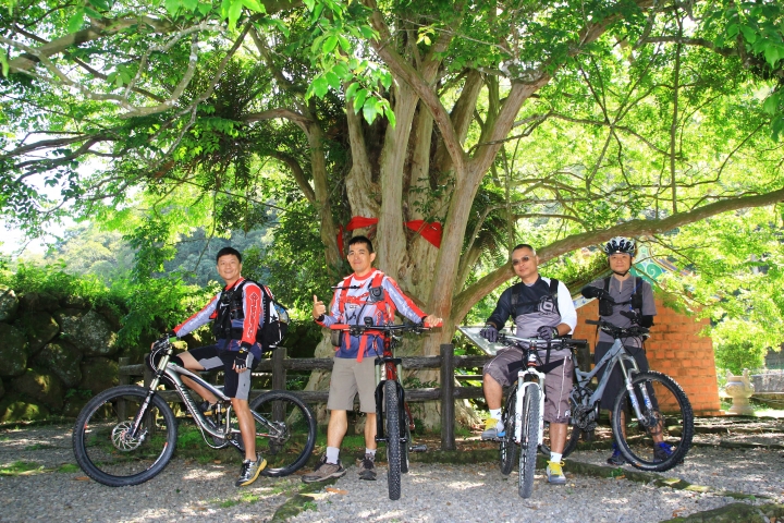 嘉南雲峰下豐山石盤谷單車O型環線