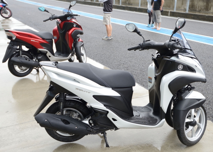 YAMAHA TRICITY 125 靜態外觀照