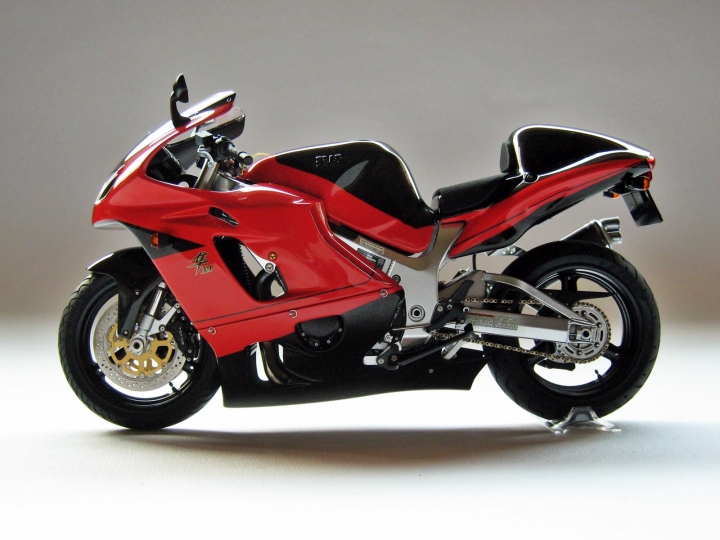 [作品分享] 百戰鍊磨！吉村 隼X-1 YOSHIMURA HAYABUSA X-1