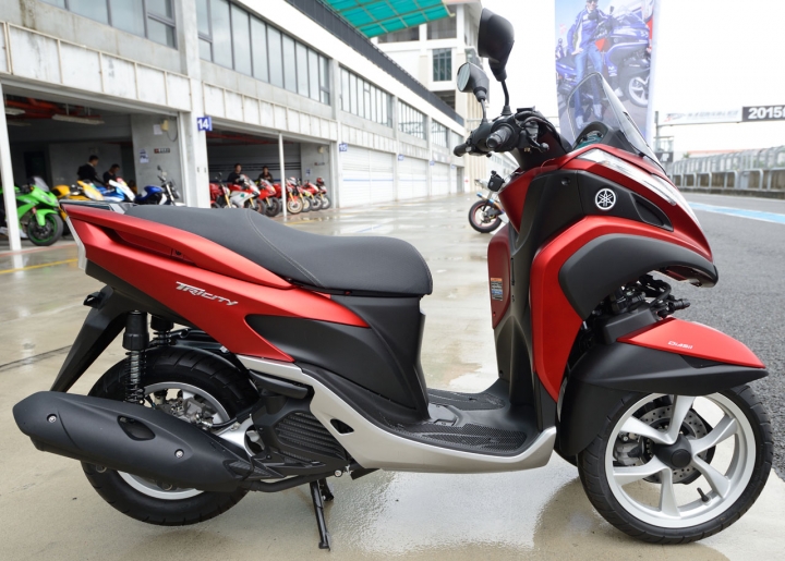 YAMAHA TRICITY 125 靜態外觀照